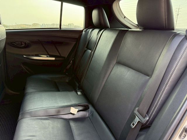 TOYOTA豐田 YARIS  第14張相片