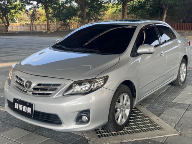 TOYOTA豐田 ALTIS  第1張相片