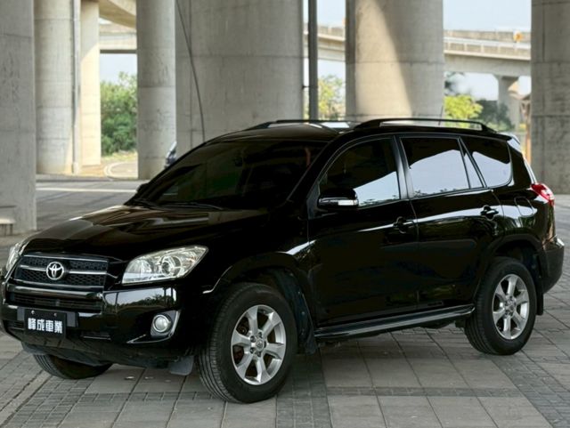TOYOTA豐田 RAV4  第1張相片