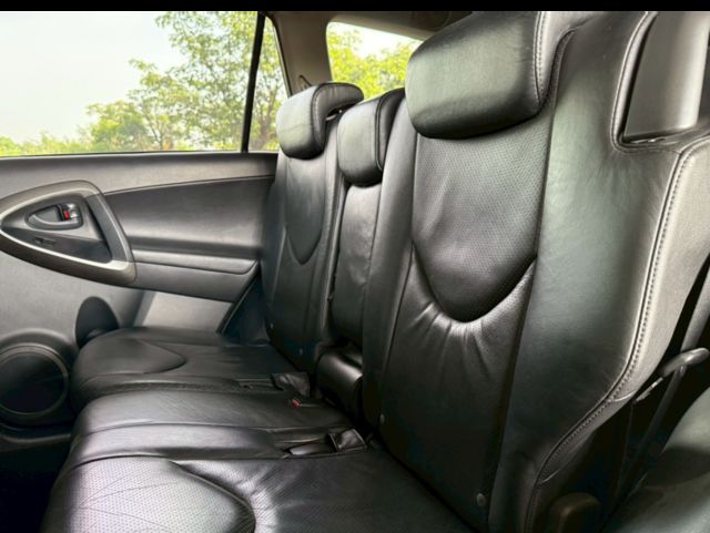 TOYOTA豐田 RAV4  第16張相片