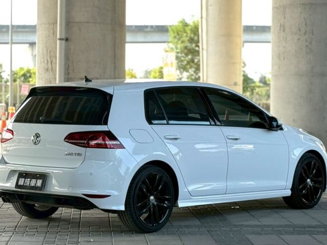 VOLKSWAGEN福斯 GOLF  第6張相片