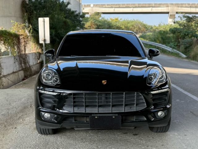 PORSCHE保時捷 MACAN  第2張相片