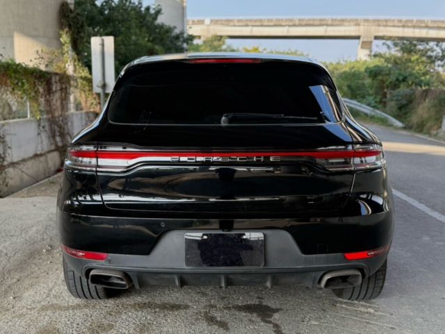 PORSCHE保時捷 MACAN  第5張相片