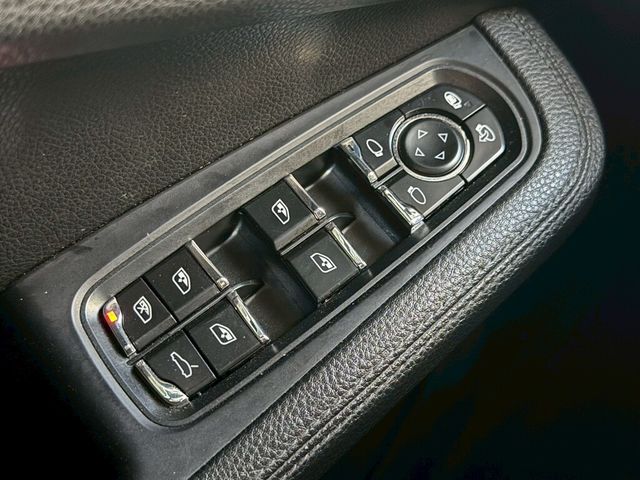 PORSCHE保時捷 MACAN  第17張相片