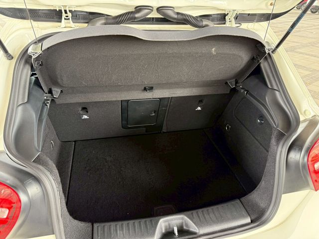 M-BENZ賓士 A180  第19張相片