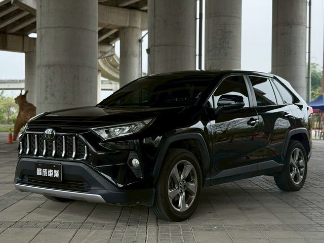 TOYOTA豐田 RAV4  第1張相片