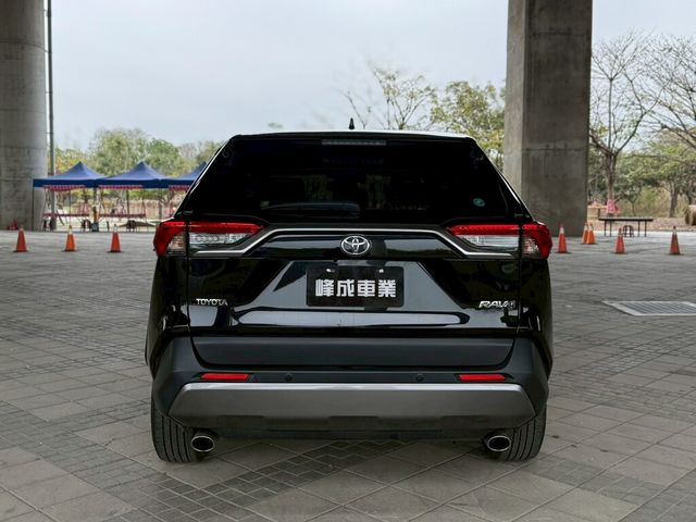 TOYOTA豐田 RAV4  第5張相片