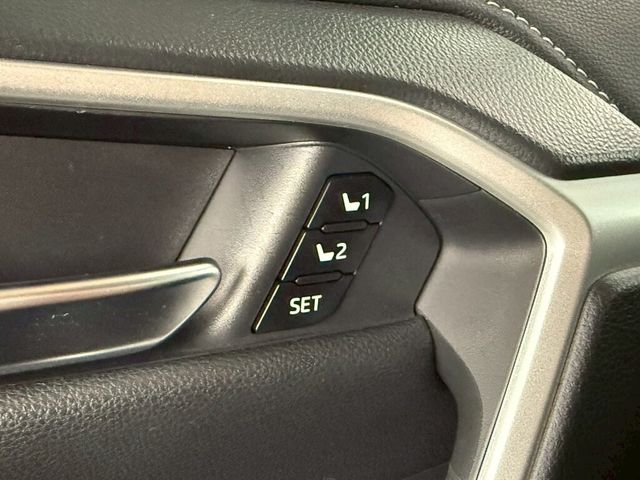 TOYOTA豐田 RAV4  第14張相片