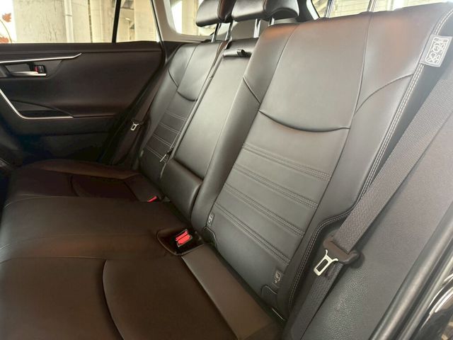 TOYOTA豐田 RAV4  第19張相片