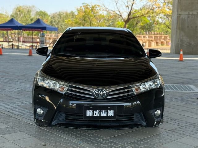 TOYOTA豐田 ALTIS  第2張相片