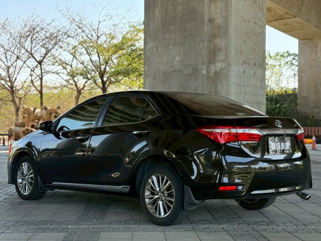 TOYOTA豐田 ALTIS  第4張相片
