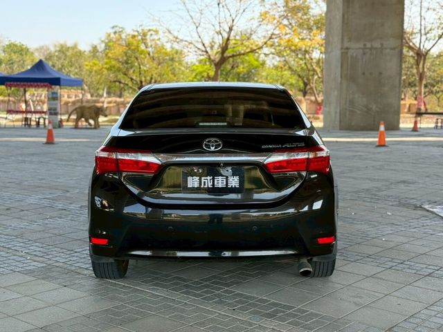 TOYOTA豐田 ALTIS  第5張相片