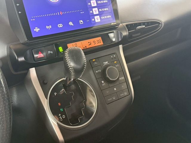 TOYOTA豐田 WISH  第11張相片