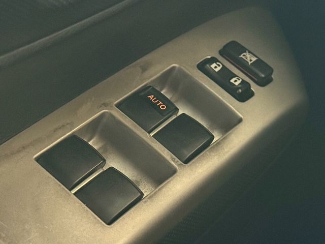 TOYOTA豐田 WISH  第14張相片