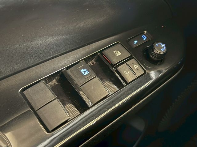 TOYOTA豐田 YARIS  第11張相片