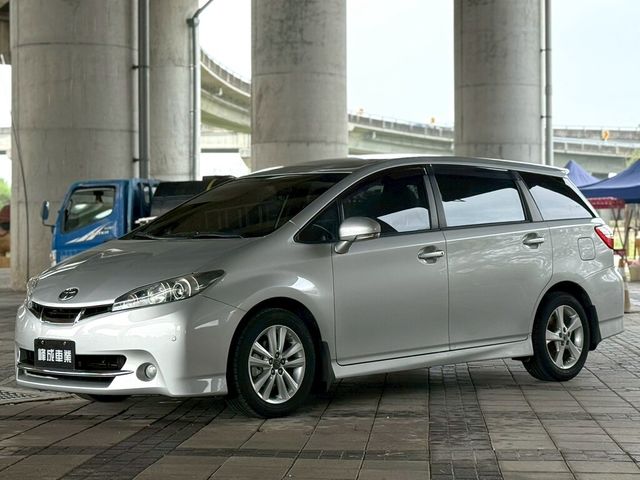 TOYOTA豐田 WISH  第1張相片
