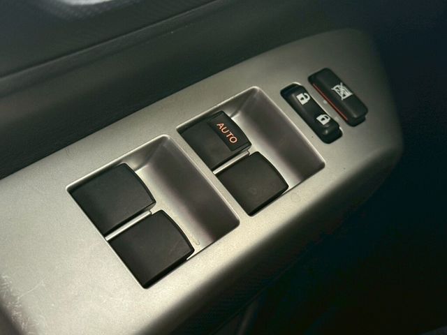 TOYOTA豐田 WISH  第13張相片