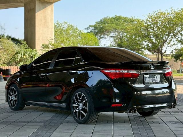 TOYOTA豐田 ALTIS  第4張相片