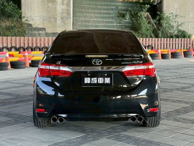 TOYOTA豐田 ALTIS  第5張相片