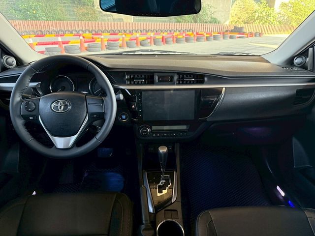 TOYOTA豐田 ALTIS  第17張相片
