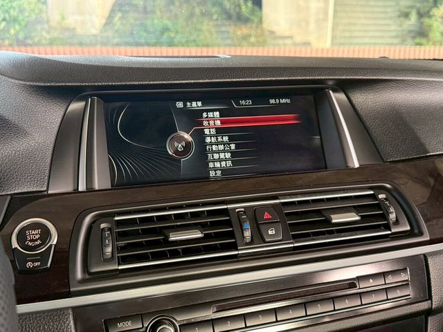 BMW寶馬 520  第11張相片