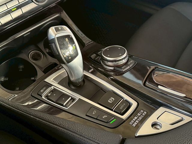 BMW寶馬 520  第14張相片