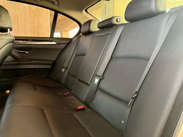 BMW寶馬 520  第19張相片