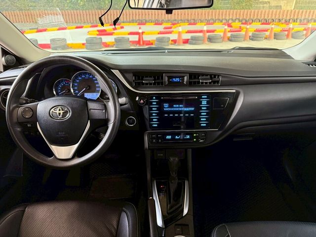 TOYOTA豐田 ALTIS  第13張相片