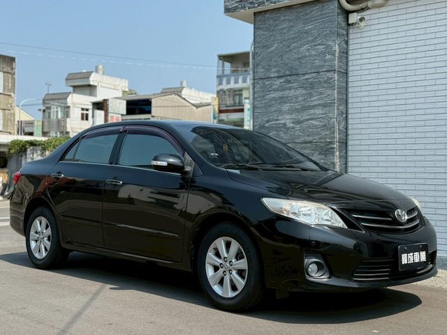 TOYOTA豐田 ALTIS  第3張相片