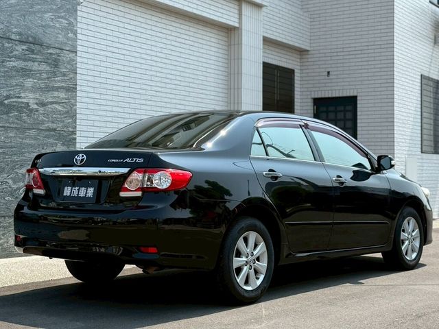 TOYOTA豐田 ALTIS  第4張相片