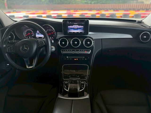 M-BENZ賓士 C300  第9張相片
