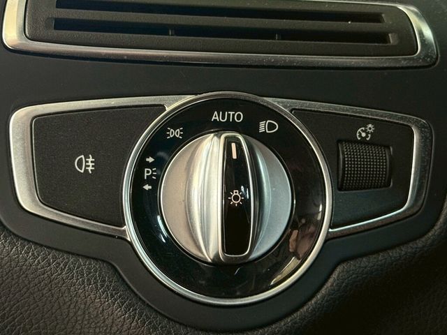 M-BENZ賓士 C300  第14張相片