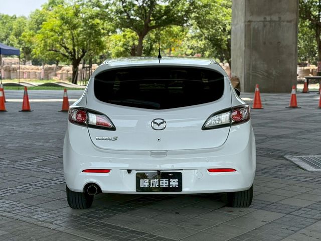 MAZDA馬自達 MAZDA 3  第5張相片