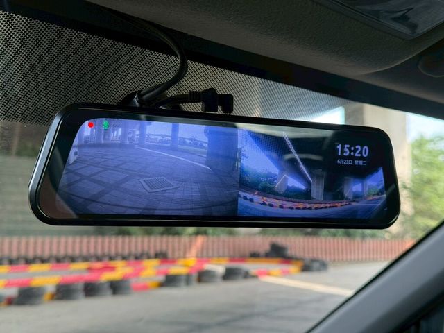 MITSUBISHI三菱 ZINGER  第14張相片