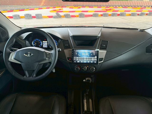MITSUBISHI三菱 ZINGER  第17張相片