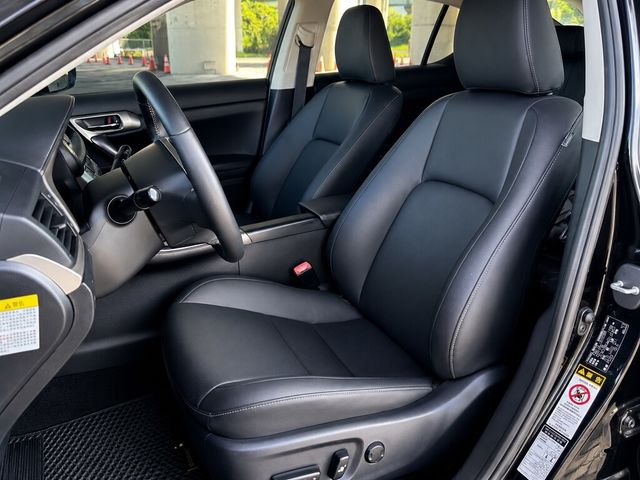 LEXUS凌志 CT200H  第17張相片