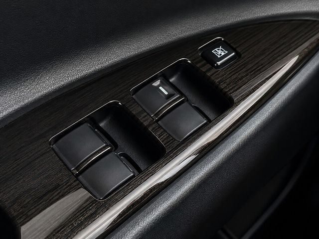 MITSUBISHI三菱 ZINGER  第13張相片