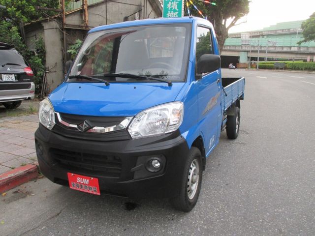 正港純一手車庫車.整台零事故整台原板件整台原廠保養記錄正時皮帶套件剛換底盤更是安靜無漏油有圖有真相  第3張相片