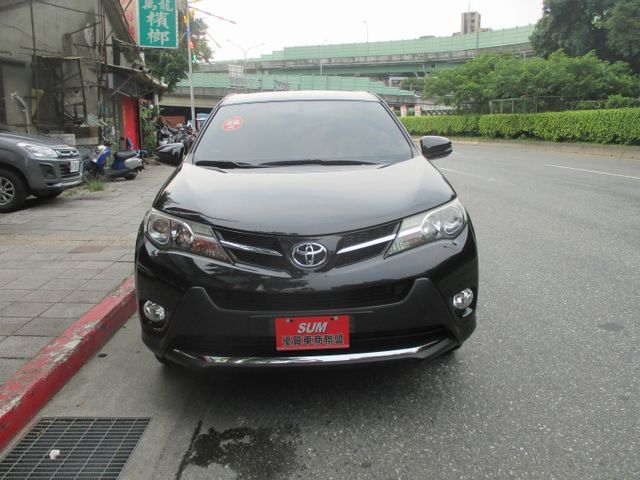 正港純一手車庫車整台零事故整台原板件整台原廠保養記錄省油耐操.老董純載孫子上下課  第2張相片
