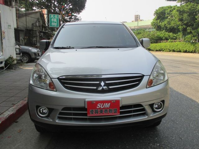 純一手女用車庫車整台零事故整台原板件整台原廠保養記錄純載公婆小孩不載貨公里數少0頭款可交車  第2張相片