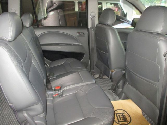 純一手女用車庫車整台零事故整台原板件整台原廠保養記錄純載公婆小孩不載貨公里數少0頭款可交車  第5張相片