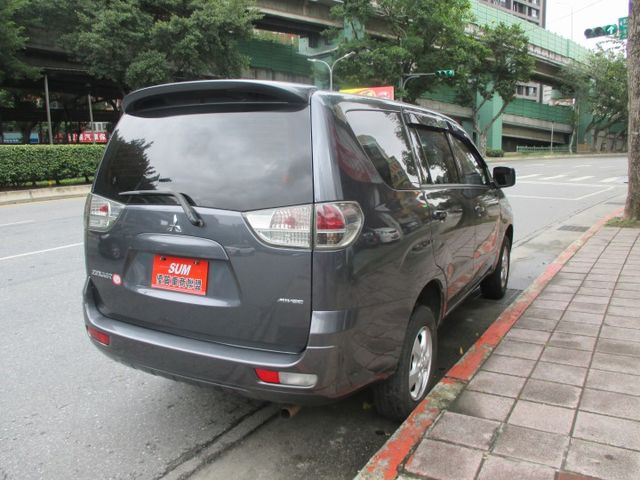 正三菱車系.純一手車庫車整台原板件零事故耐用耐超妥善率高.老董純載人不載貨.是您賺錢發大財的好夥伴  第8張相片