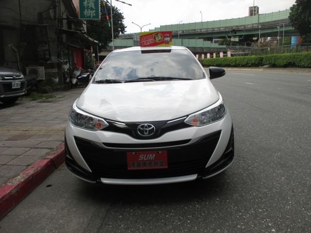 純一手車庫車.整台零事故整台原板件整台原廠保養記錄省油省稅金0頭款可交車  第2張相片