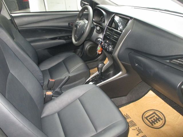 純一手車庫車.整台零事故整台原板件整台原廠保養記錄省油省稅金0頭款可交車  第5張相片