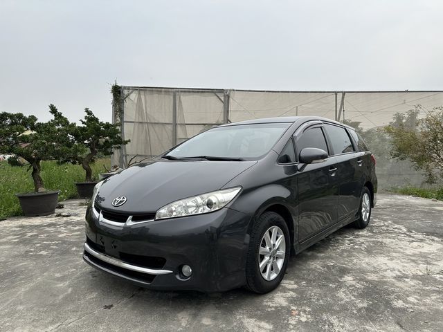 TOYOTA豐田 WISH  第1張相片