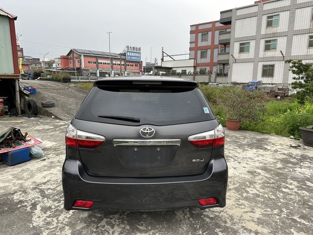 TOYOTA豐田 WISH  第5張相片