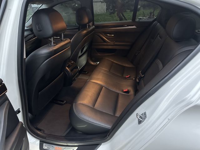 BMW寶馬 528I  第7張相片