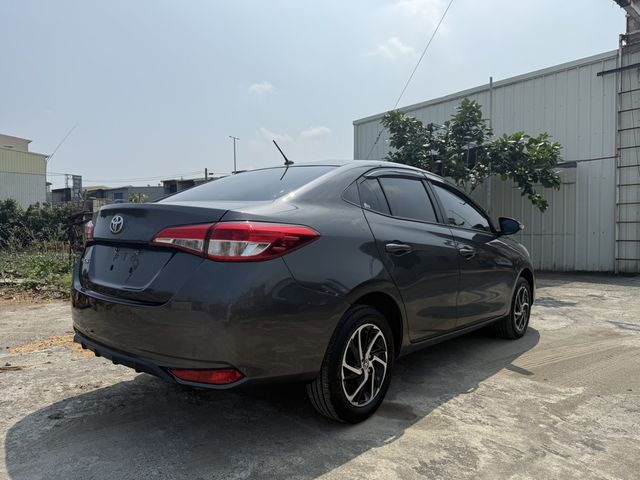 TOYOTA豐田 VIOS  第2張相片