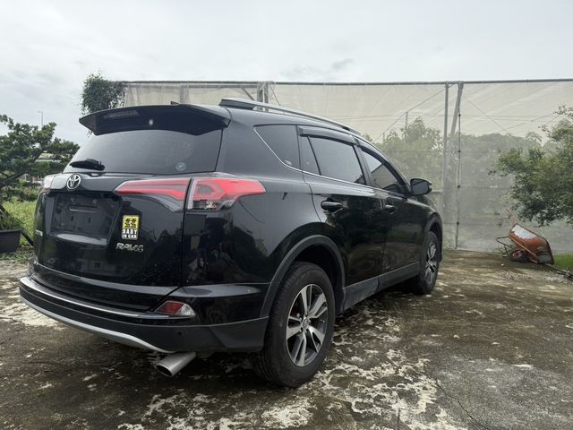 TOYOTA豐田 RAV4  第2張相片