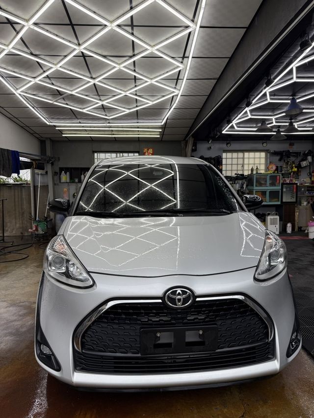 TOYOTA豐田 SIENTA  第3張相片